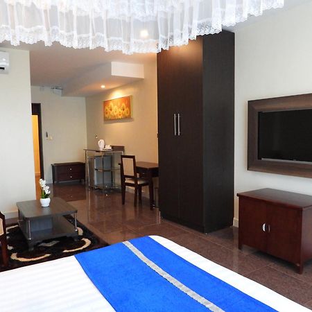 Koki Hotel Kampala Eksteriør billede