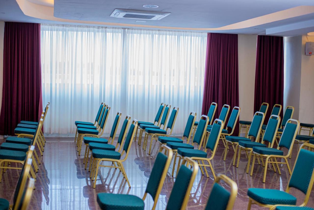 Koki Hotel Kampala Eksteriør billede