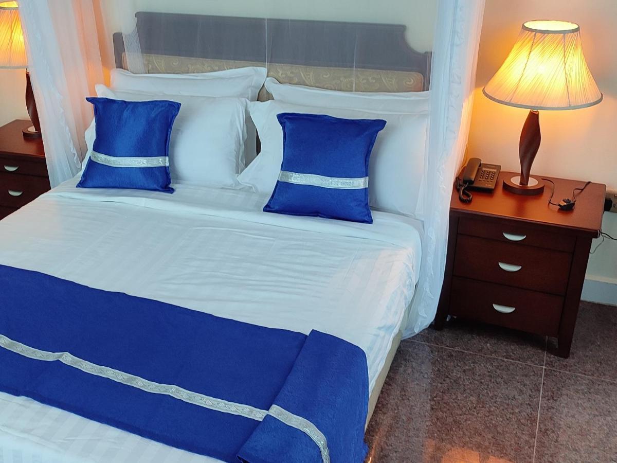 Koki Hotel Kampala Eksteriør billede