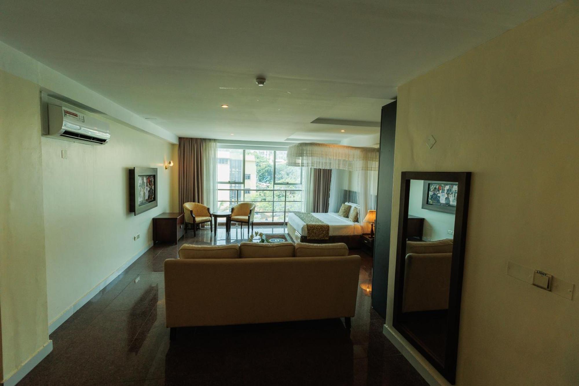 Koki Hotel Kampala Eksteriør billede