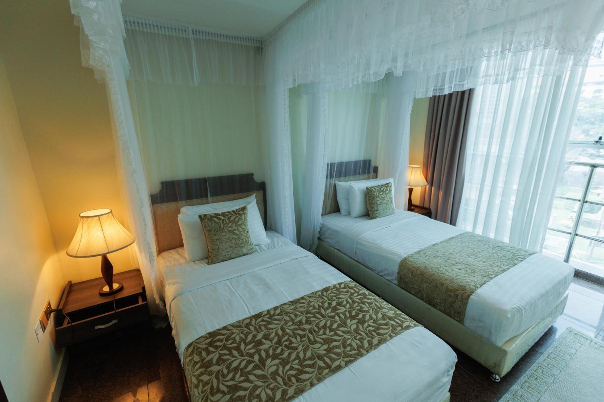 Koki Hotel Kampala Eksteriør billede