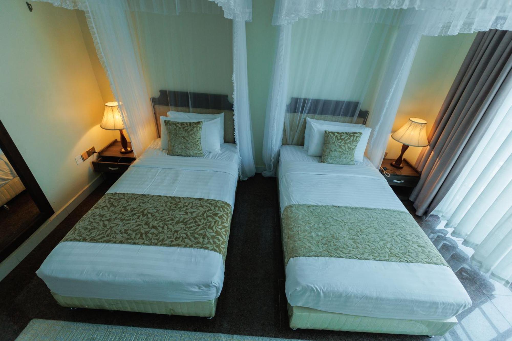 Koki Hotel Kampala Eksteriør billede